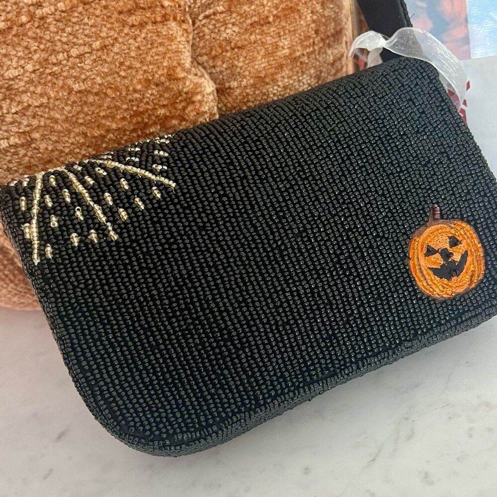 Halloween Dachshund Dogs in Costumes Beaded Shoulder Bag - Picture 4 of 6